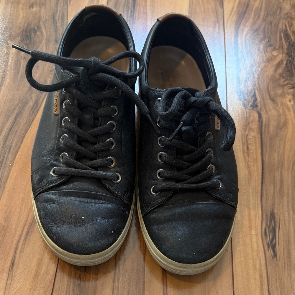Ecco Black Leather Men's Sneakers